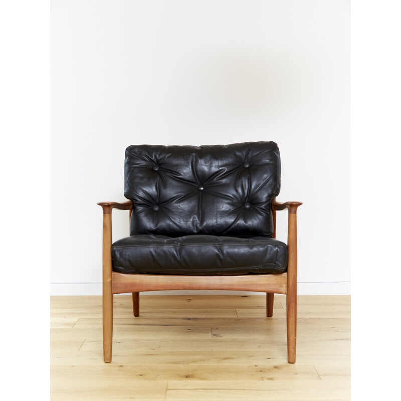 Vintage cherry wood and black leather armchair by Eugen Schmidt for Soloform, Germany