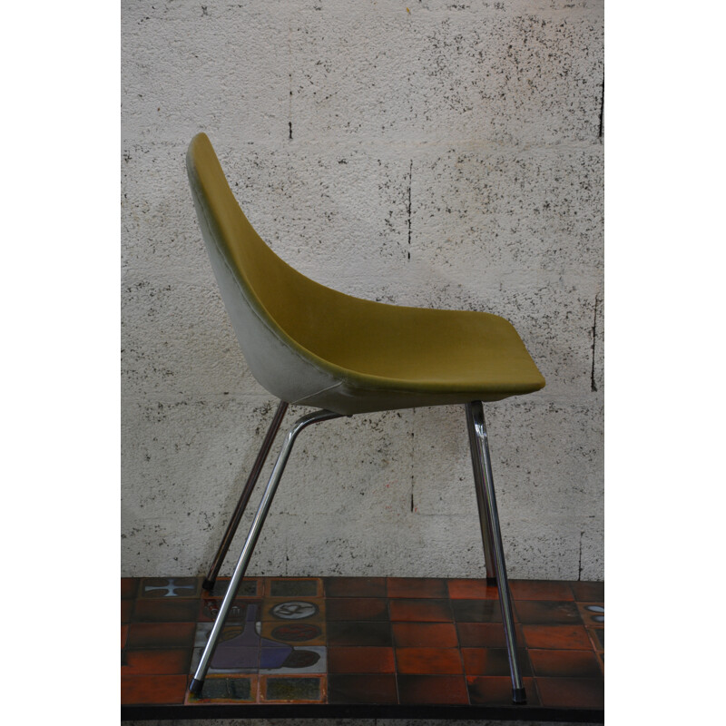 "Tonneau" chair in khaki-olive fabric, Pierre GUARICHE - 1960s