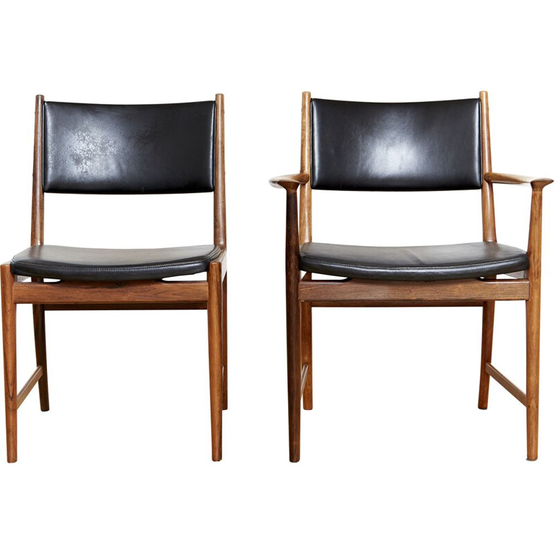 Pair of 2 mid-century wood and leather chairs by Kai Lyngfeldt Larsen for Soren Willadsen, 1960s