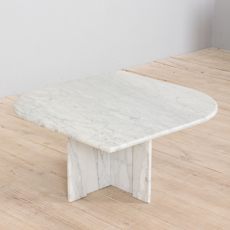 Italian vintage white marble coffee table, 1980