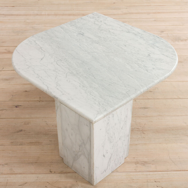 Italian vintage white marble coffee table, 1980