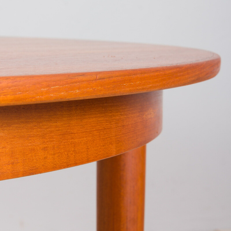 Vintage round teak extension table by Skovmand and Andersen, Denmark 1960s