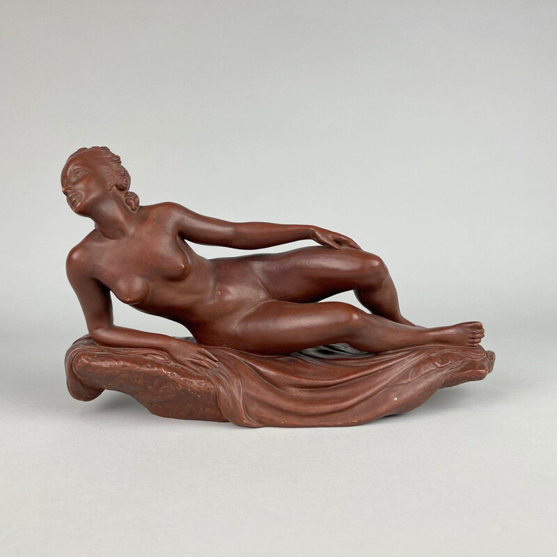 Vintage terracotta standbeeld van Josef Vanča, Tsjechoslowakije 1960