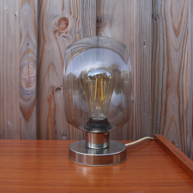 Vintage Space Age lamp in gerookt glas met metalen voet