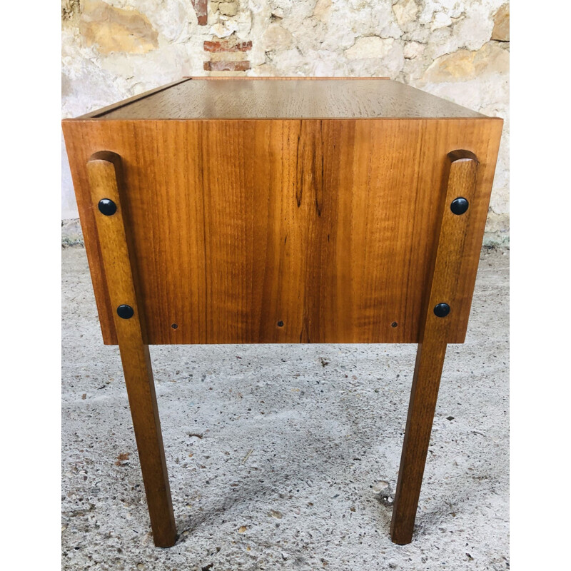 Table d'apppoint scandinave vintage avec compartiments de rangement en teck, Danemark 1960