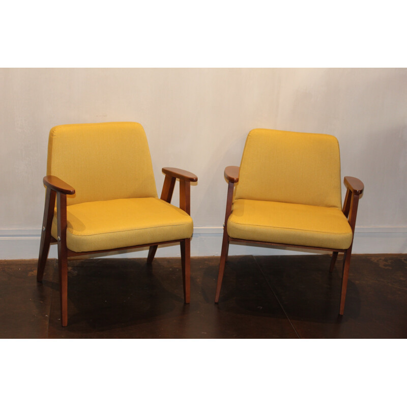 Pair of mustard yellow armchairs in oak, Jozef CHIEROSWKI - 1960s
