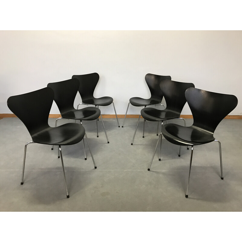 Suite de 6 chaises "Butterfly" Fritz Hansen en bois et acier, Arne JACOBSEN - 1990