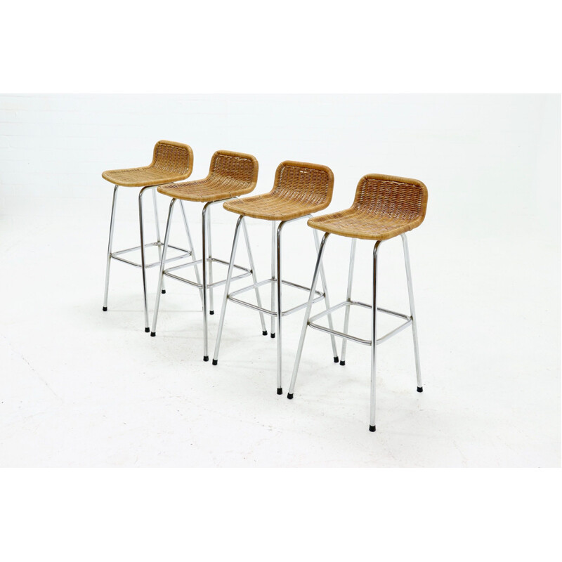 Set of 4 vintage chromed steel and rattan bar stools by Rohé Noordwolde, 1960s