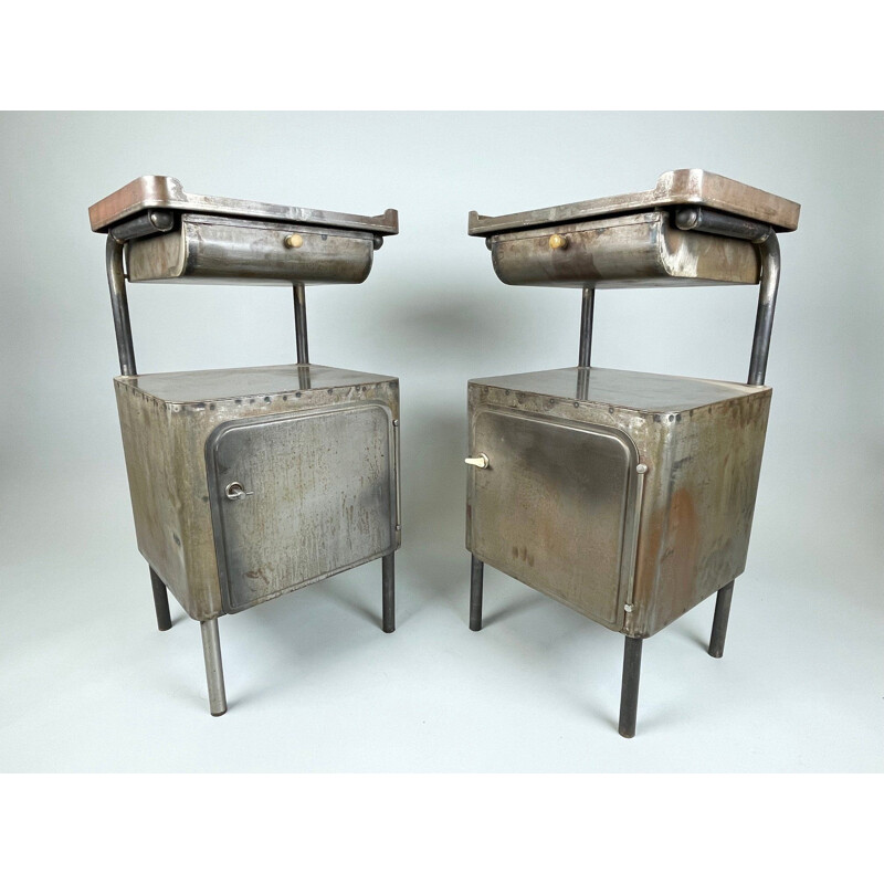 Paire de tables de chevet vintage en acier brossé, 1920