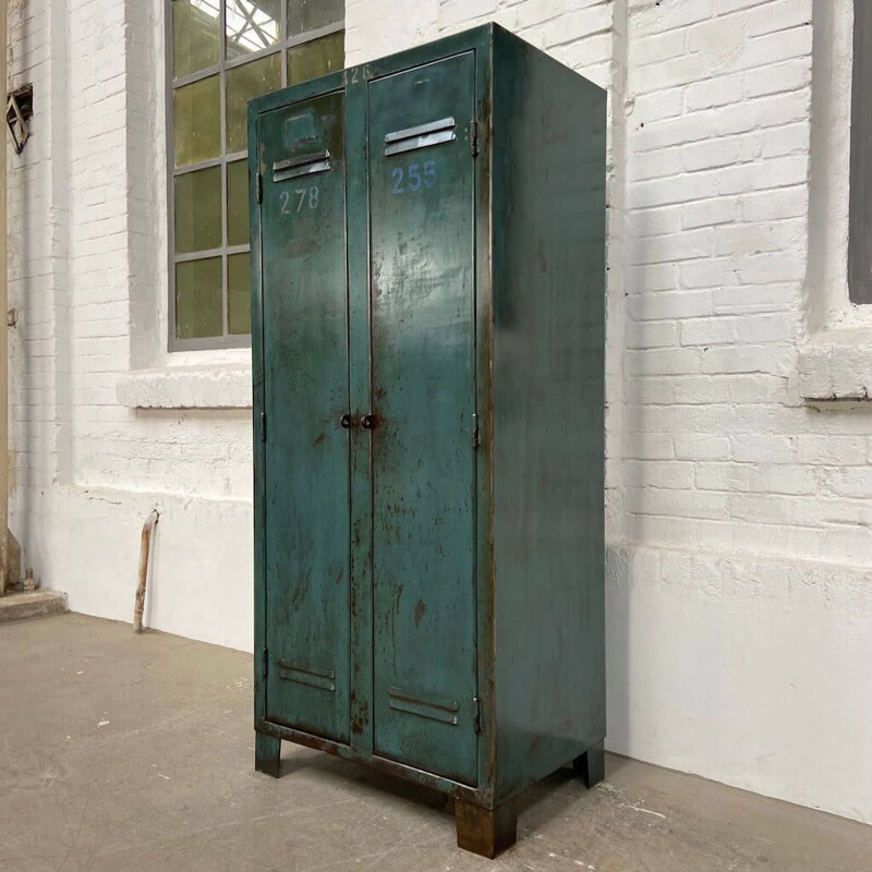 Industrial steel cabinet