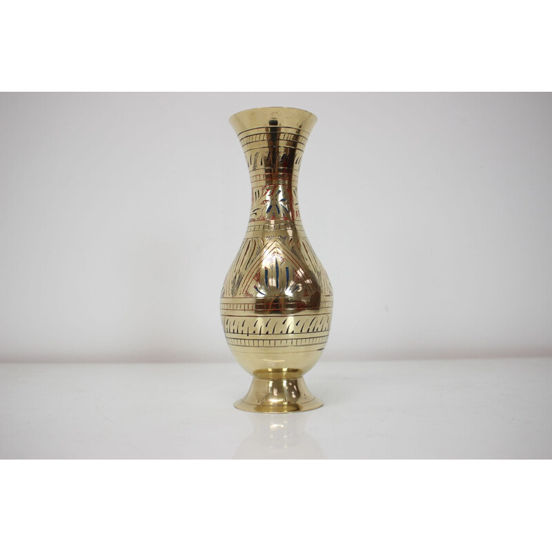 Mid-century brass vase, India 1960s