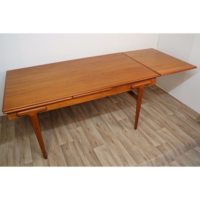 Scandinavian vintage table by Ejvind A.Johansson for Gern Mobelfabrik, 1960