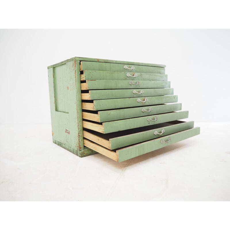 Cassettiera industriale in legno verde