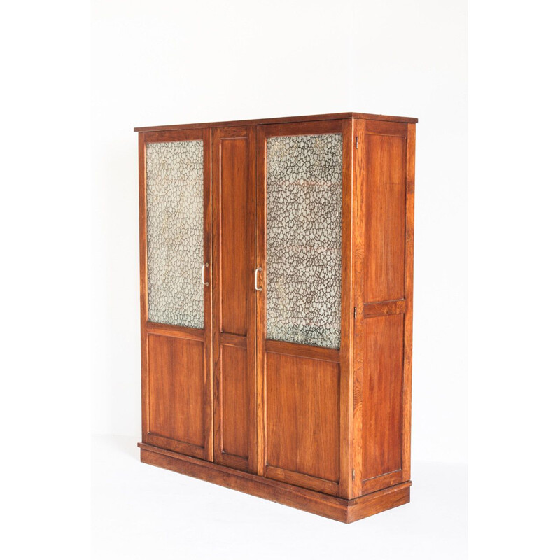 Vintage oakwood cabinet with two doors and four adjustable shelves, France 1940
