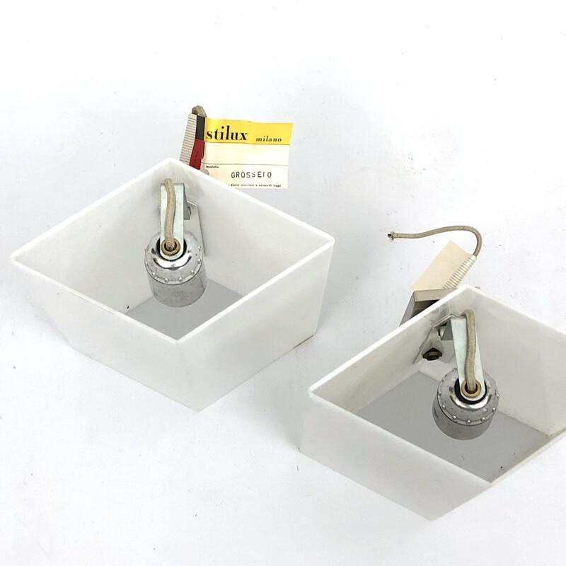 Paar vintage plexiglas wandlampen model "Grosseto" van Stilux Milano, Italië 1960