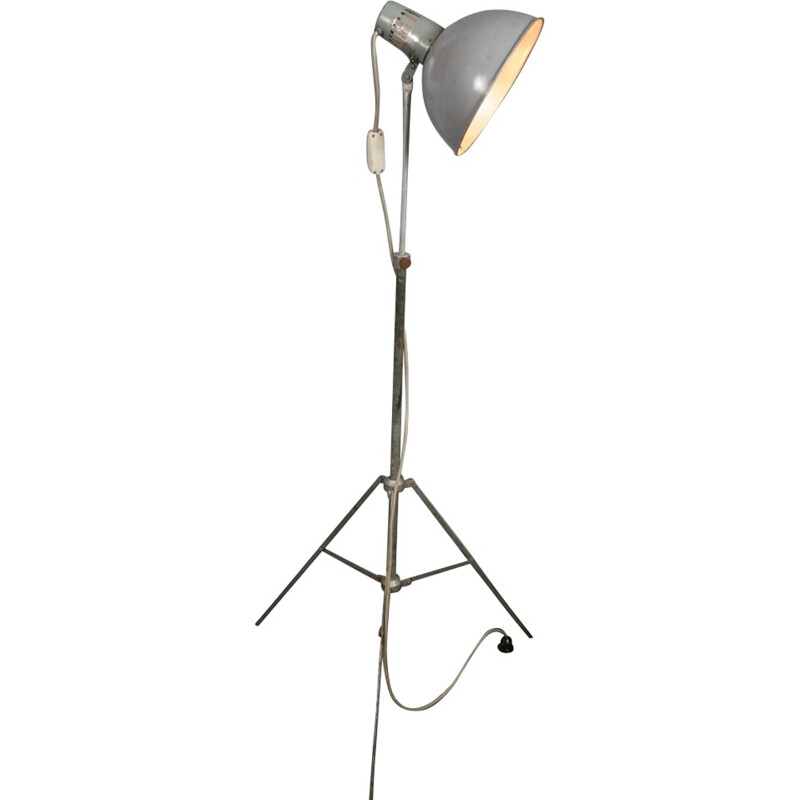 Industrial floor lamp with adjustable height - 1950s