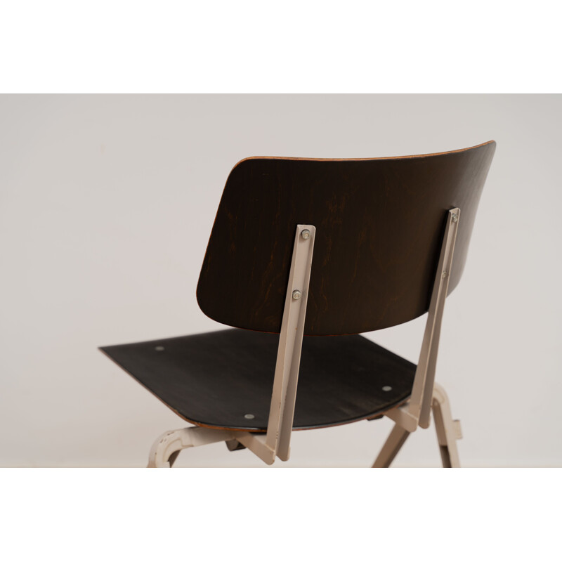Vintage S17 chair by Galvanitas