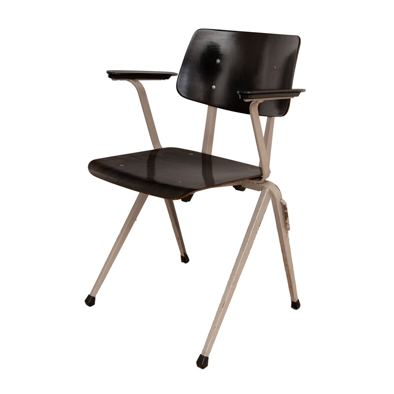 S17 industrial chair with armrests by Galvanitas