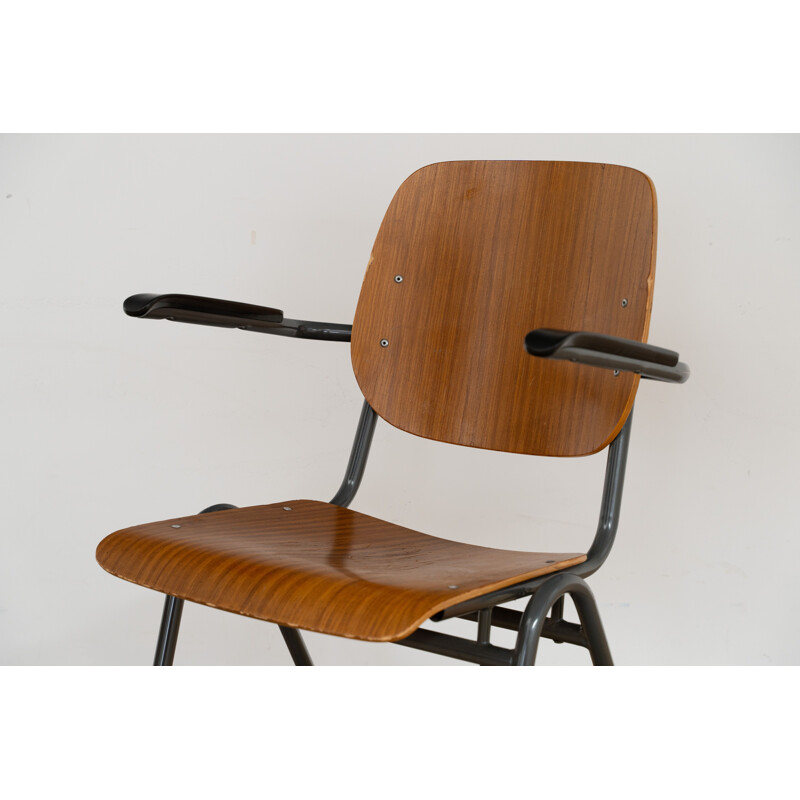 Stackable vintage chair with armrests