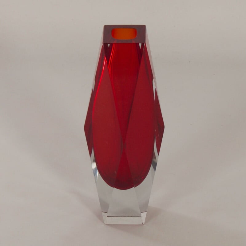 Vase vintage rouge de Murano Sommerso par Luigi Mandruzzato, 1960