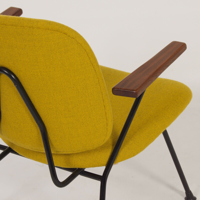 Par de poltronas de metal vintage e teca afro por Gijs Van Der Sluis para van Der Sluis Steel Furniture, Países Baixos 1960