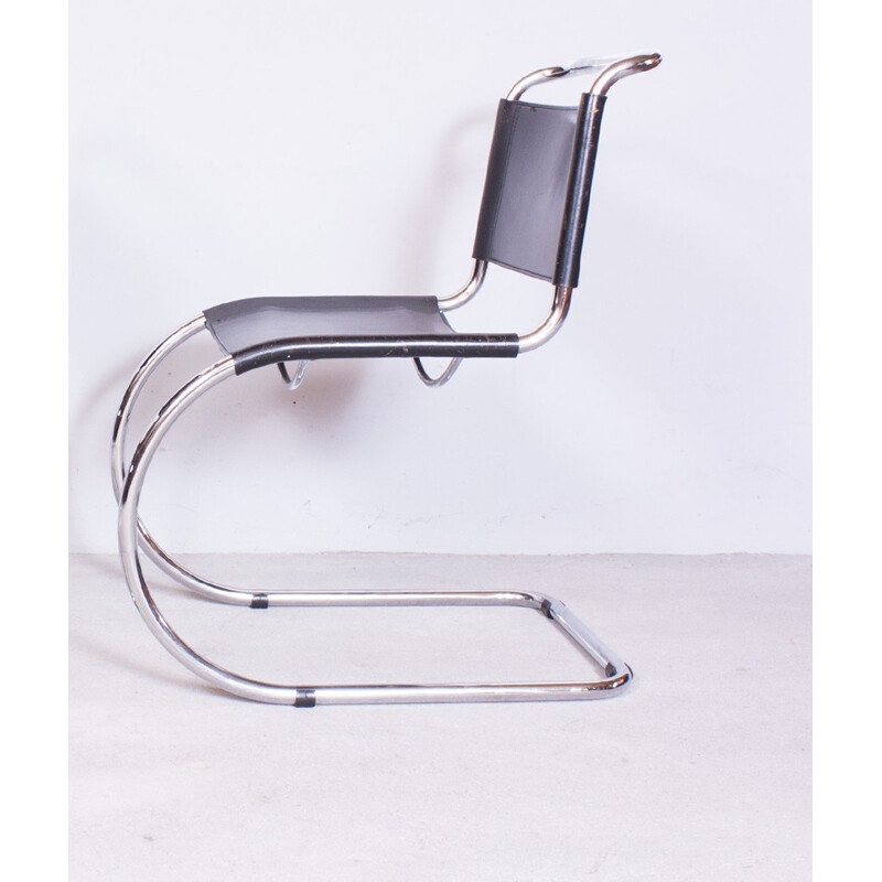 Thonet chair in chromed steel and dark brown leather, Mies VAN DER ROHE - 1930s