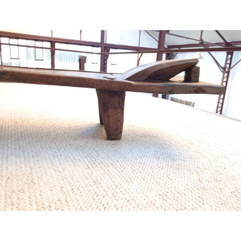 Vintage Senufo daybed in solid wood