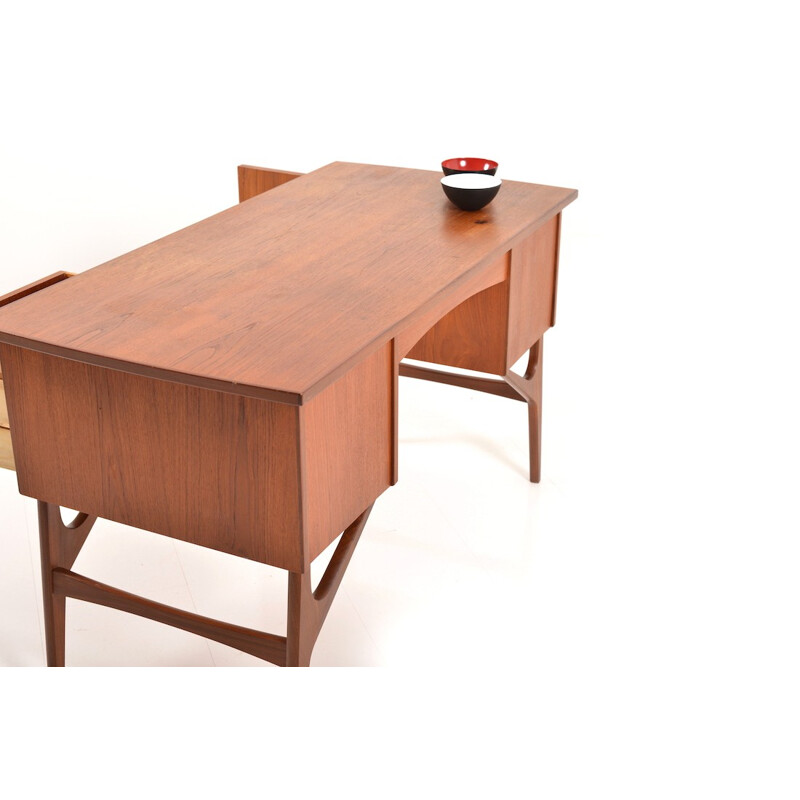 Mid century Danish organic desk in teak - 1950s