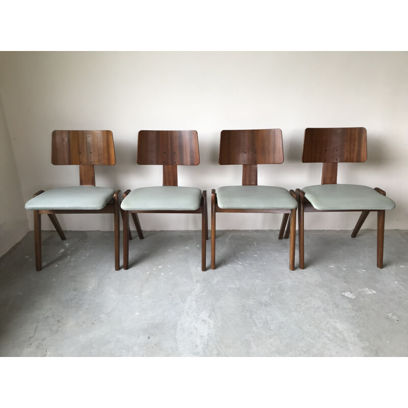 Set of 4 vintage Hillestack chairs by Robin Day for Hill International, 1970