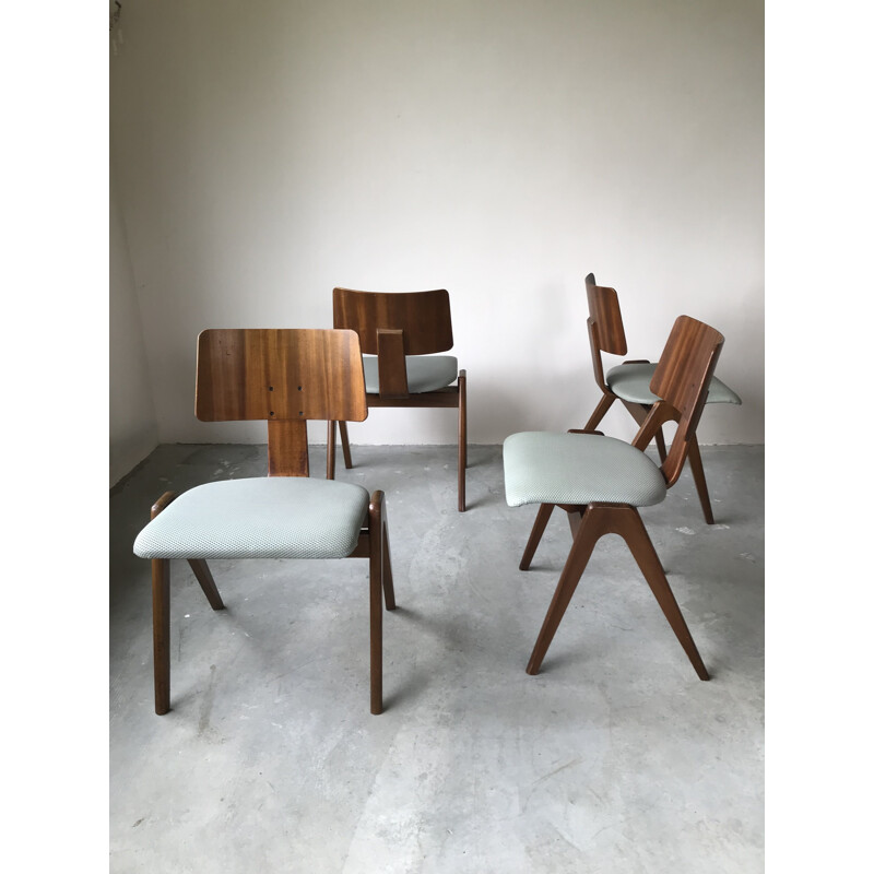 Set of 4 vintage Hillestack chairs by Robin Day for Hill International, 1970