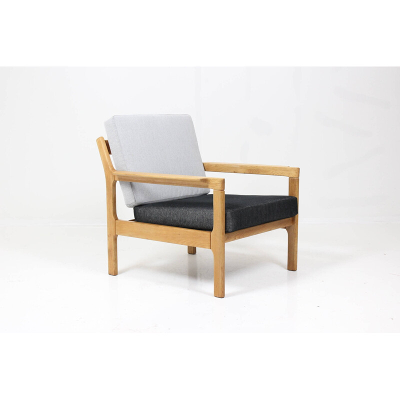 Armchair in oak and grey fabric - 1960s