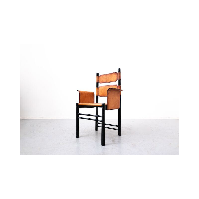 Vintage Italiaanse lederen en houten fauteuil, 1970