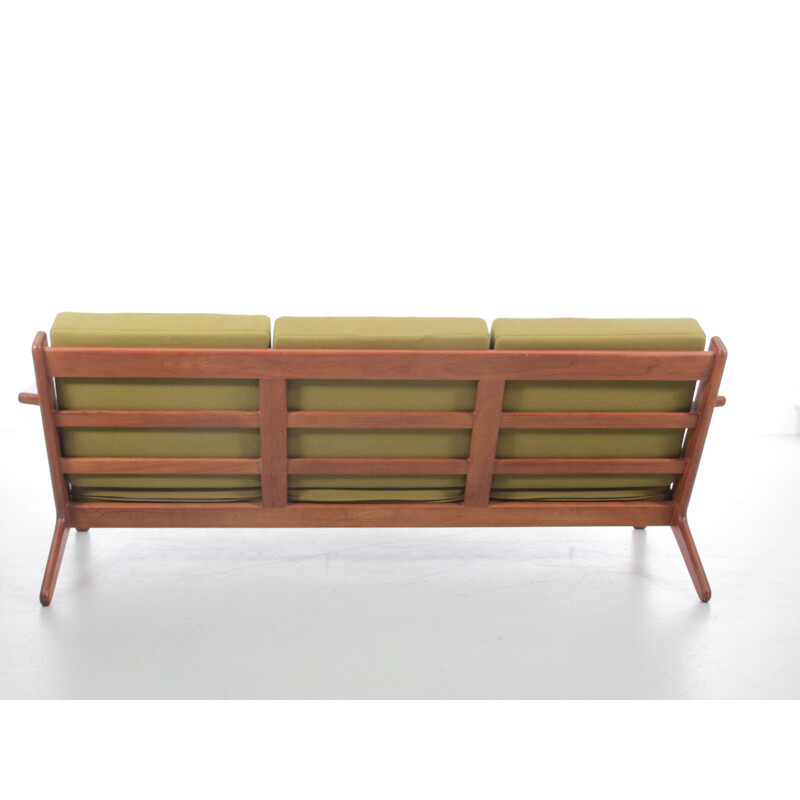 Skandinavisches Vintage-Sofa aus Teakholz von Hans Wegner für Getama