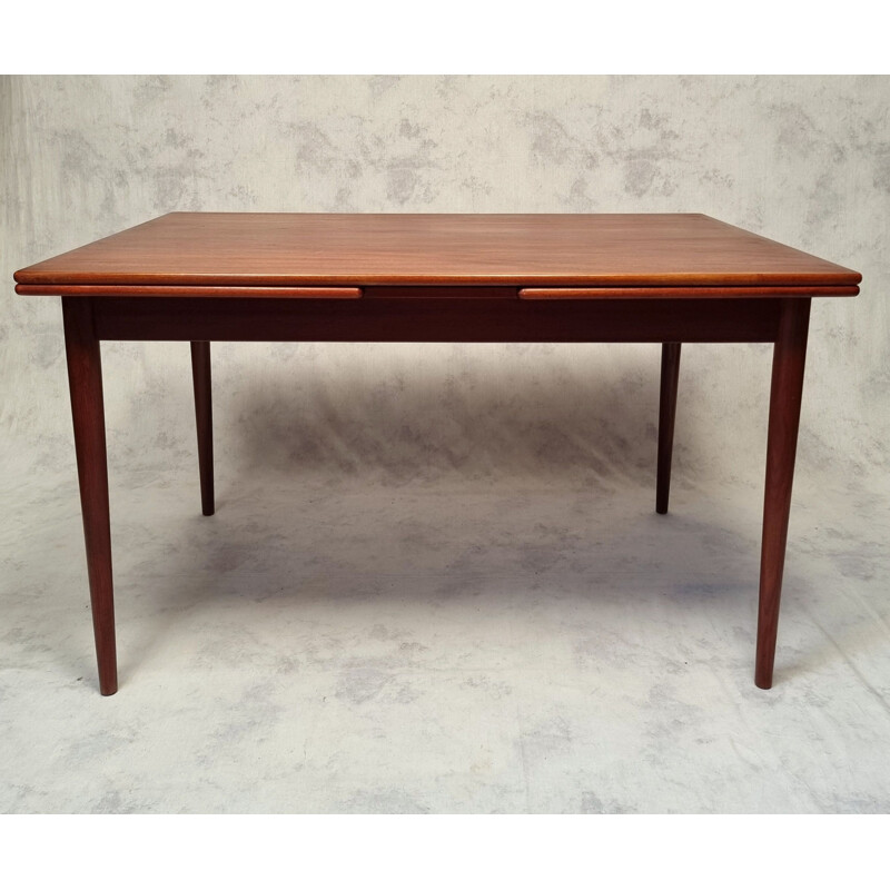 Vintage teak table by Willy Sigh for Sigh & Son Mobelfabrik, 1960