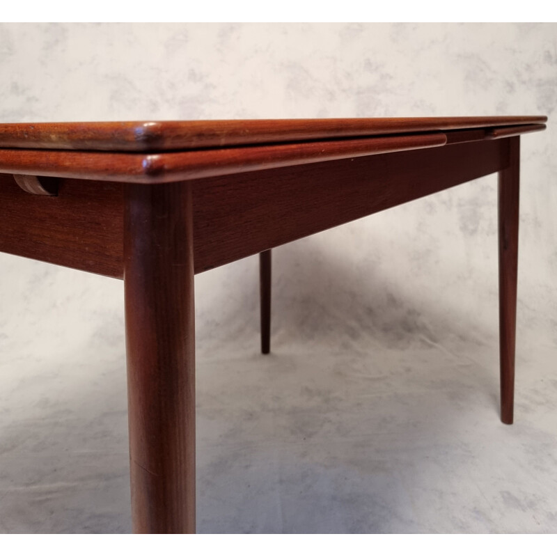 Table vintage en teck de Willy Sigh pour Sigh & Son Mobelfabrik, 1960