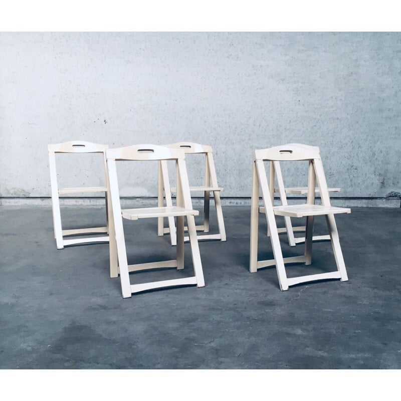 Set of 5 vintage white wooden folding chairs by Aldo Jacober for Alberto Bazzani, Italy 1960