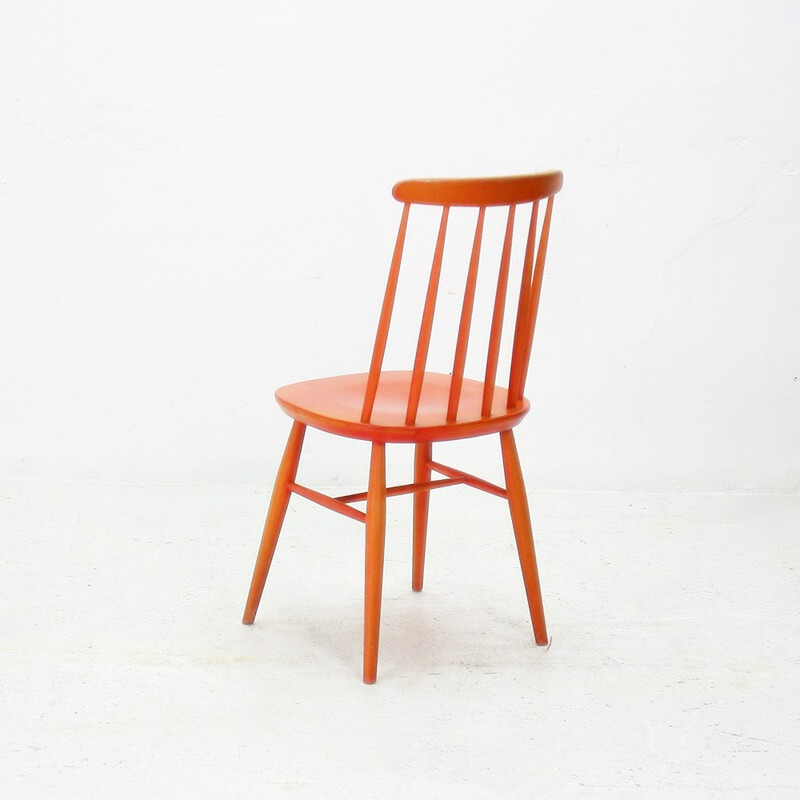 Chaise de bistrot orange en bois - 1950