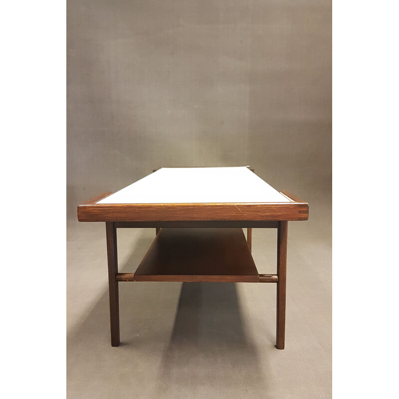 Table basse scandinave vintage avec plateau réversible en teck laminé et formica blanc texturé