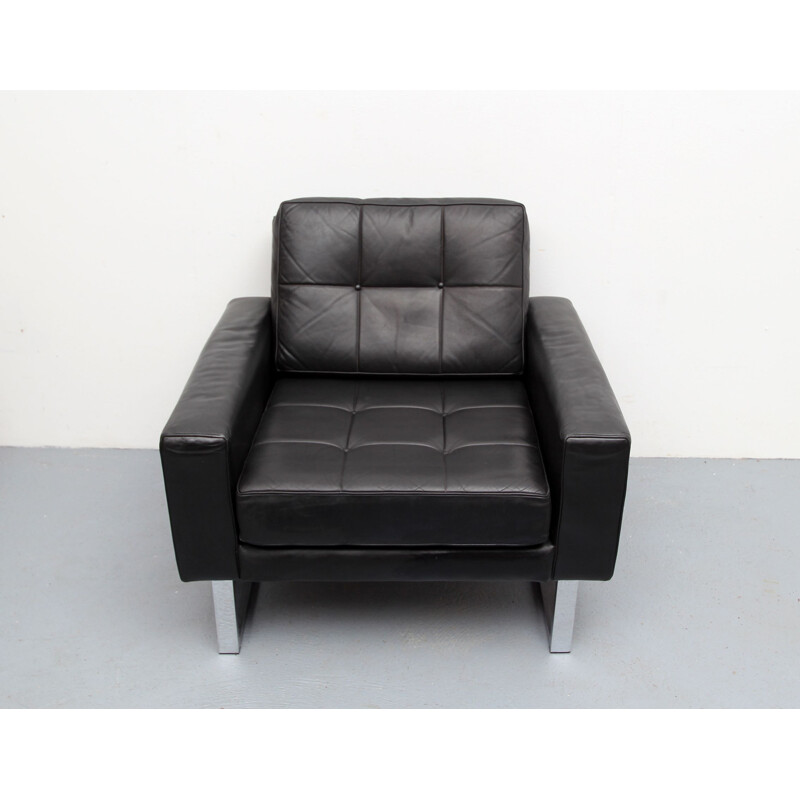 Fauteuil vintage en cuir sur pieds chromés, 1970