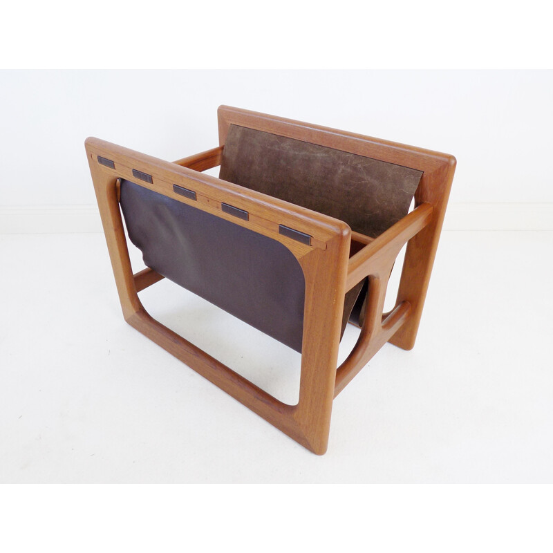 Teak vintage magazine rack by Aksel Kjergaard for Salin Moblers