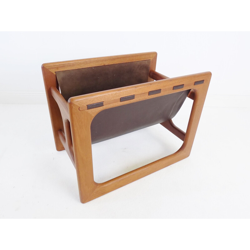 Teak vintage magazine rack by Aksel Kjergaard for Salin Moblers