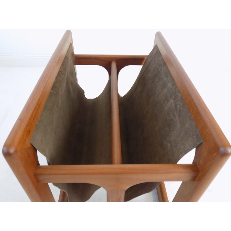 Teak vintage magazine rack by Aksel Kjergaard for Salin Moblers