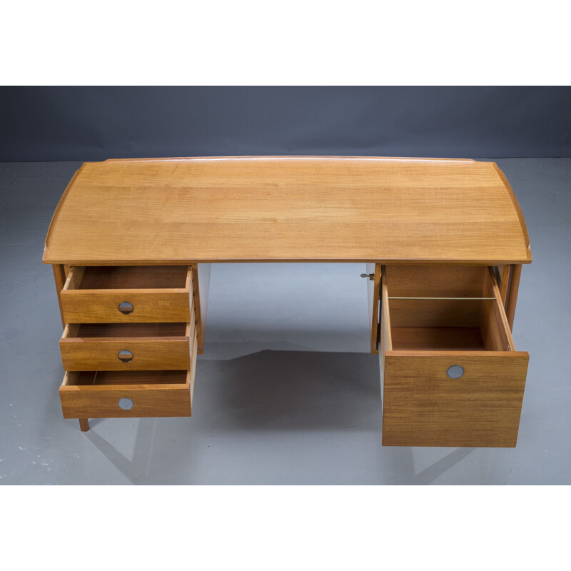 Mid-century Danish desk by Dyrlund, 1960s