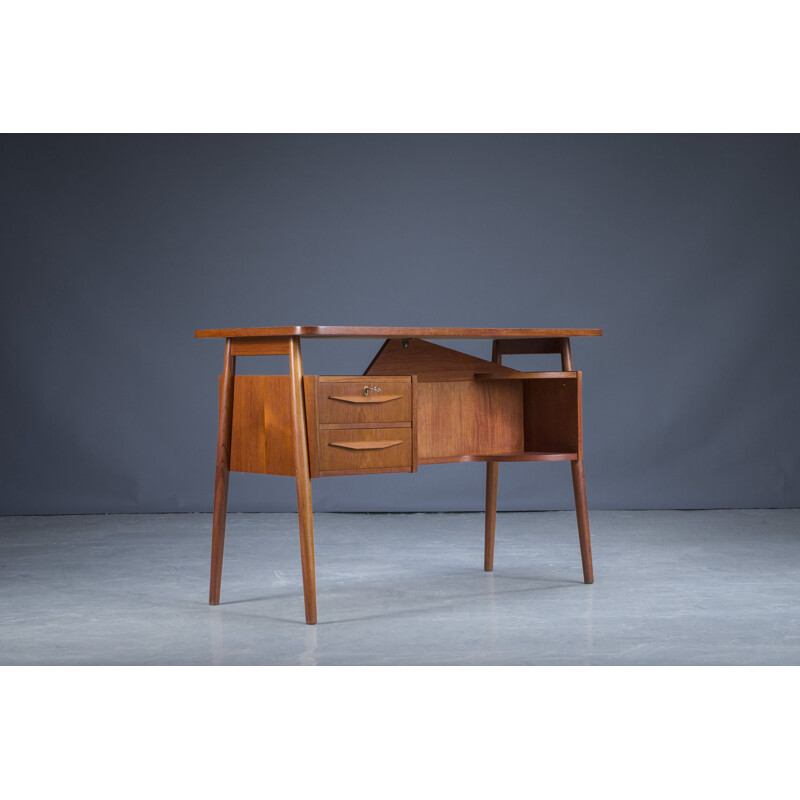 Mid-century teak desk by Gunnar Nielsen for Tibergaard, Denmark 1960s