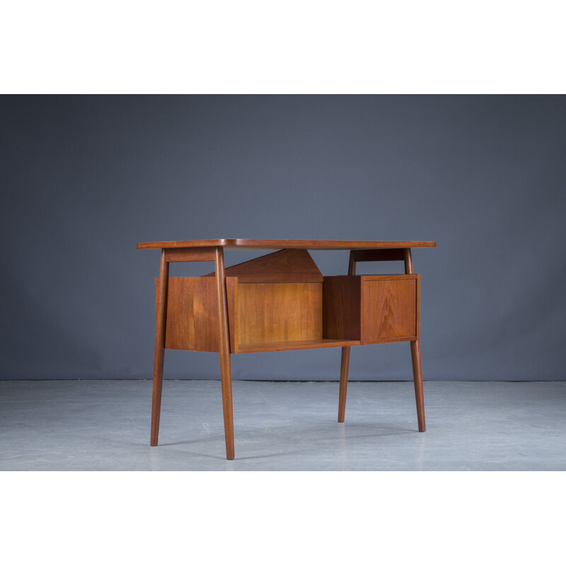 Mid-century teak desk by Gunnar Nielsen for Tibergaard, Denmark 1960s