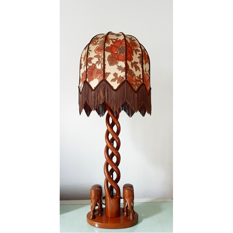 Lampe de table vintage en bois avec éléphants et abat-jour bohème, 1970