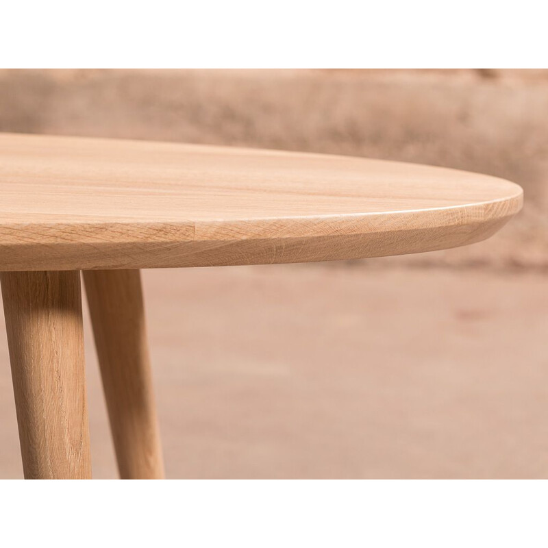Custom-made vintage oval coffee table in solid oakwood