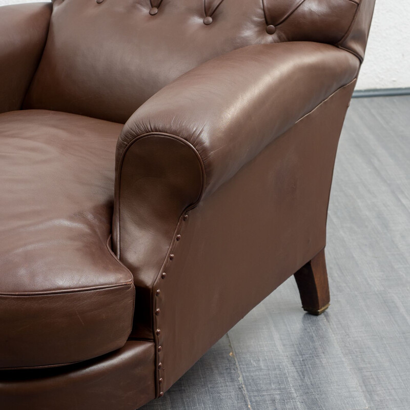 Vintage armchair in leather