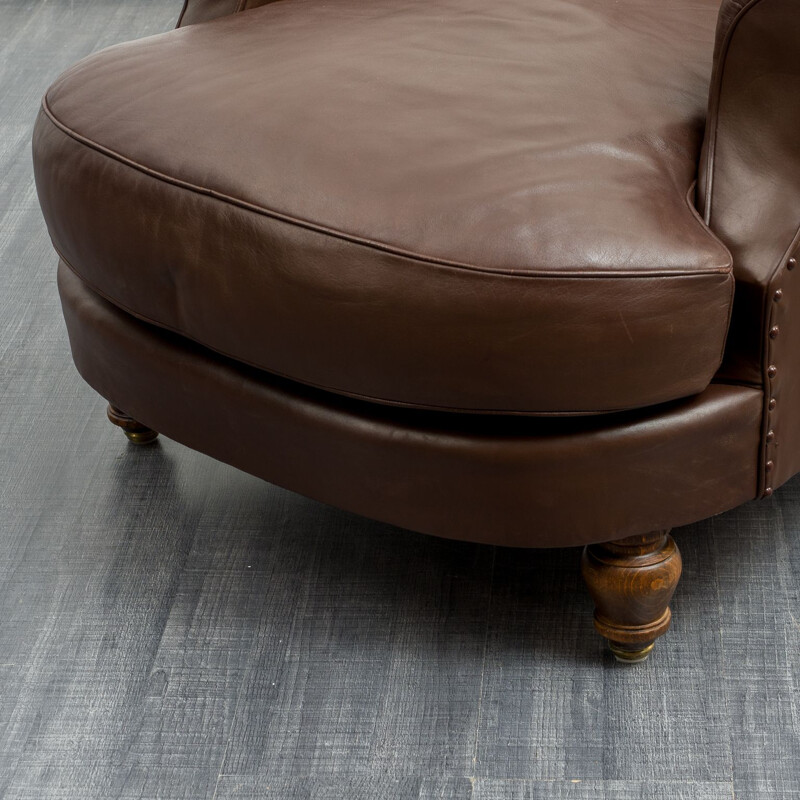 Vintage armchair in leather