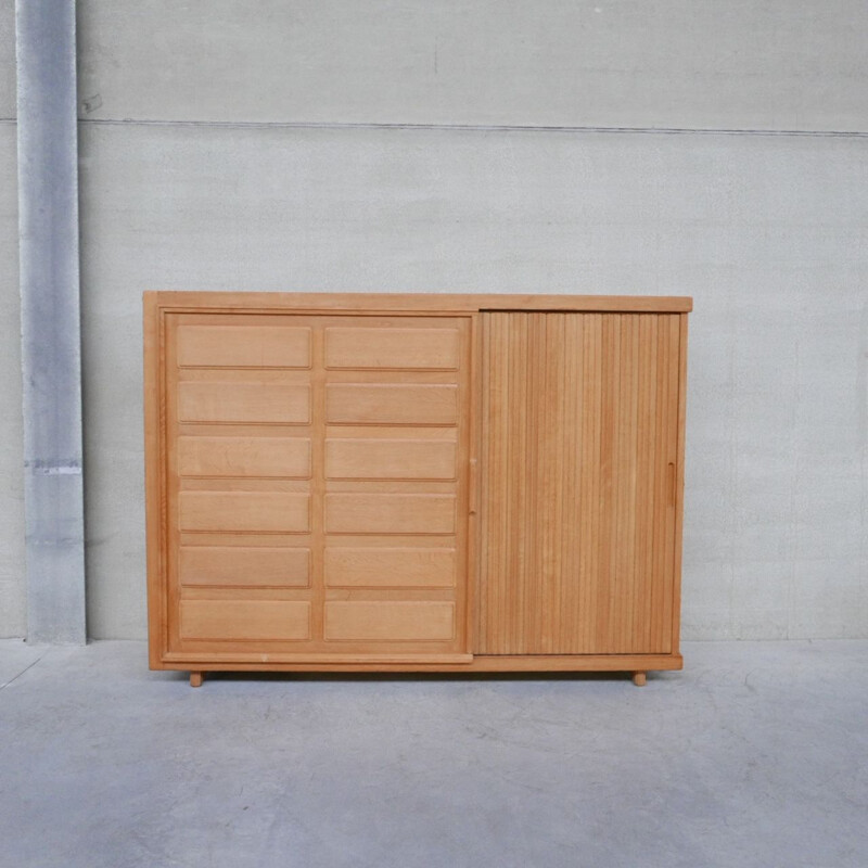 Oakwood mid-century cabinet with two sliding doors by Guillerme et Chambron, France 1960s